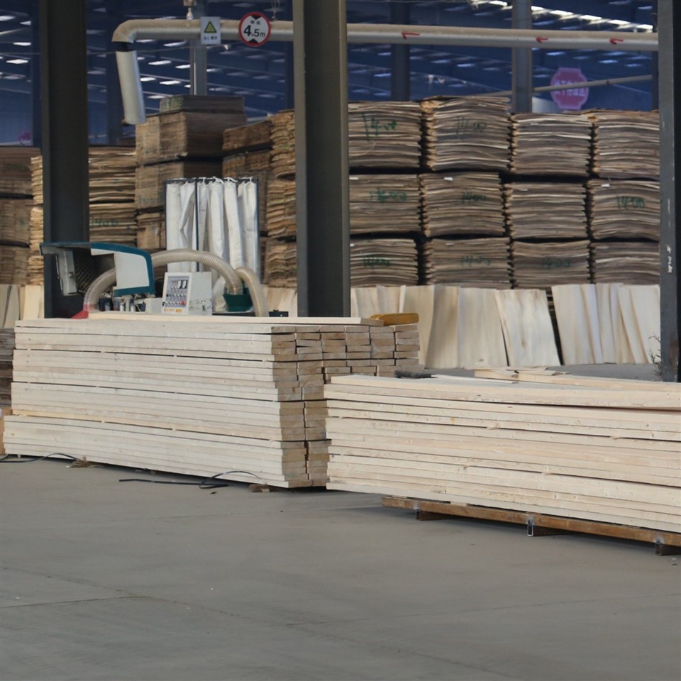 Load-bearing Core LVL Structural Column factory