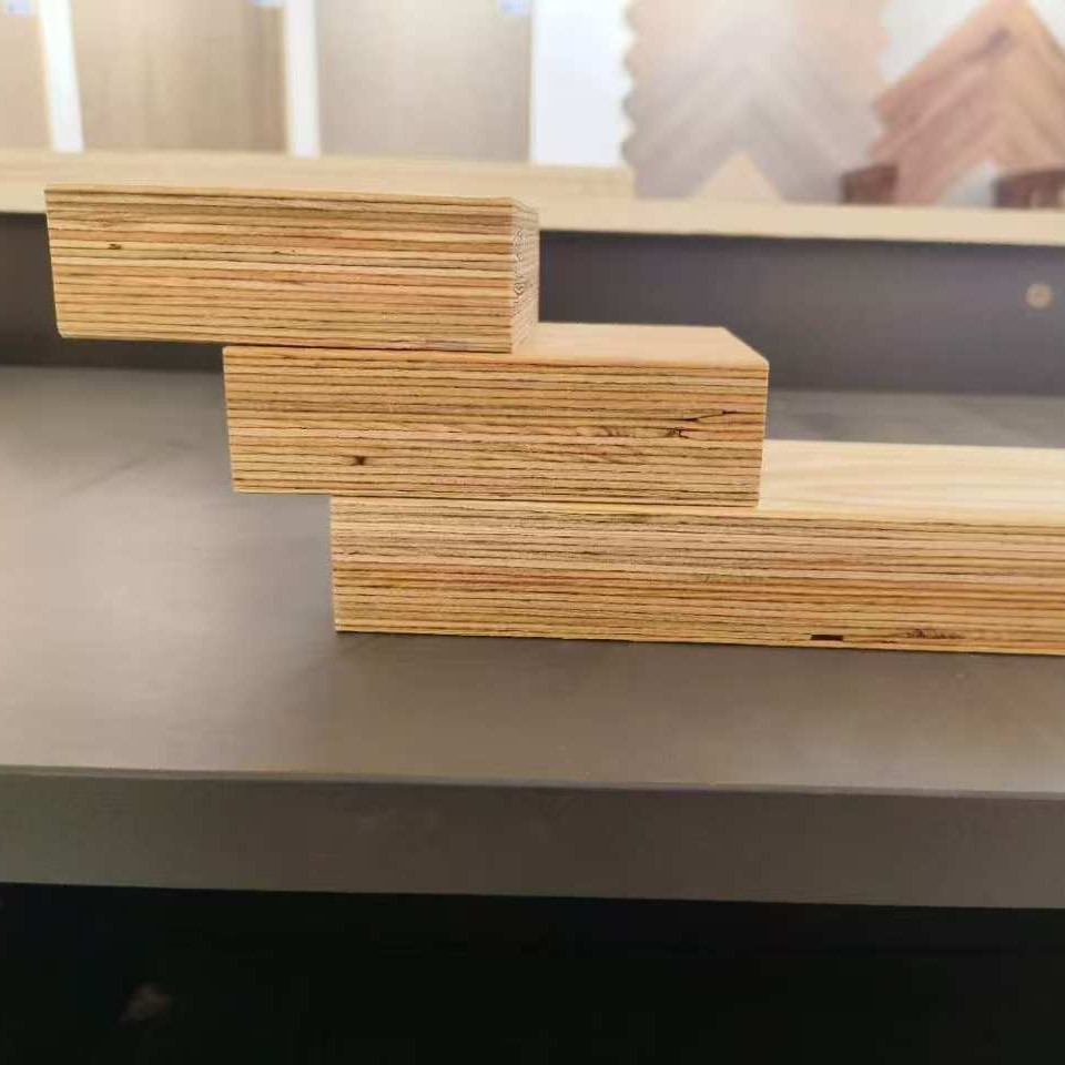 Moisture-proof And Non-deformable LVL Column